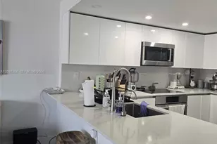 1901 Brickell Ave, Miami, FL 33129 - Photo 4