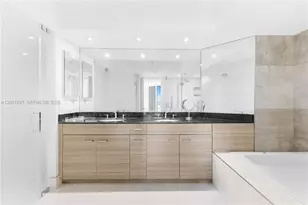 21055 Yacht Club Dr, Aventura, FL 33180 - Photo 18
