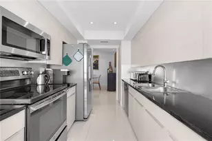 21055 Yacht Club Dr, Aventura, FL 33180 - Photo 12