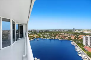 21055 Yacht Club Dr, Aventura, FL 33180 - Photo 26