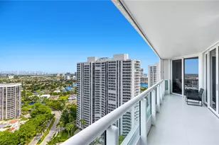 21055 Yacht Club Dr, Aventura, FL 33180 - Photo 30