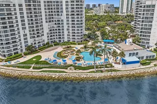 19195 NE 36th Ct, Aventura, FL 33180 - Photo 14