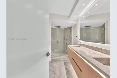 19195 NE 36th Ct #904, Aventura, FL 33180 - Photo 32