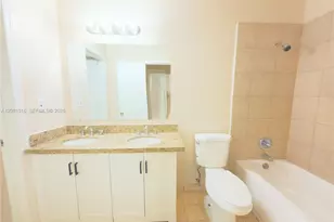 7840 Granada Blvd, Miramar, FL 33023 - Photo 12