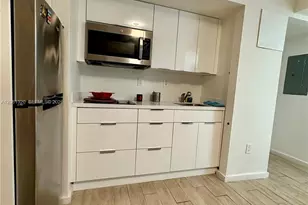 1611 Meridian Ave, Miami Beach, FL 33139 - Photo 6