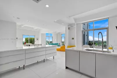 201 Aqua Ave #801, Miami Beach, FL 33141 - Photo 10