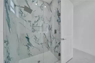 2318 NW Nw 30th Terrace, Cape Coral, FL 33993 - Photo 34