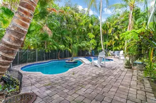 2407 Washington St, Hollywood, FL 33020 - Photo 28