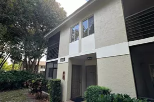 300 Gardens Dr, Pompano Beach, FL 33069 - Photo 2
