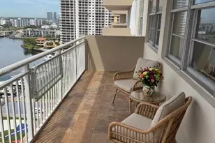 250 174th St, Sunny Isles Beach, FL 33160 - Photo 10