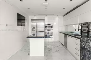 92 SW 3rd St, Miami, FL 33130 - Photo 16