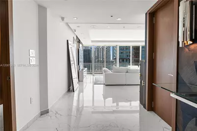 92 SW 3rd St #4003-04, Miami, FL 33130 - Photo 12