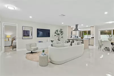 11940 NW 29th Mnr, Sunrise, FL 33323 - Photo 10