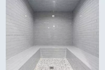 10 SW South River Dr #715, Miami, FL 33130 - Photo 32