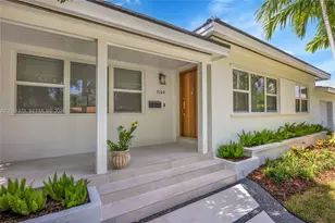1540 Sarria Ave, Coral Gables, FL 33146 - Photo 2