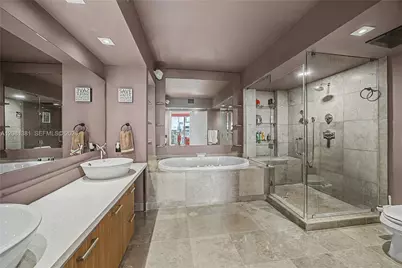 450 Alton Rd #2406, Miami Beach, FL 33139 - Photo 10