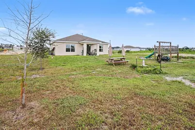 9012 W Justice Cir, Labelle, FL 33935 - Photo 20