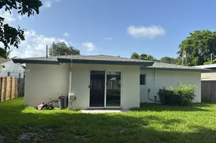 2710 Grant St, Hollywood, FL 33020 - Photo 22