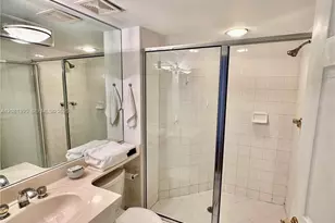 6301 Collins Ave, Miami Beach, FL 33141 - Photo 14