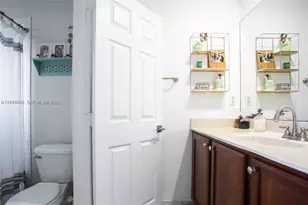 8925 SW 18th St, Miramar, FL 33025 - Photo 10