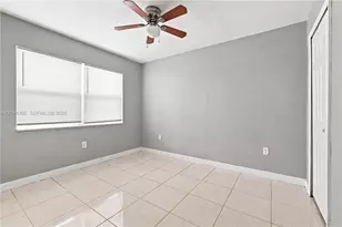 2031-2040 Wright, Fort Myers, FL 33916 - Photo 18