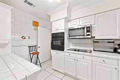 4470 NW 171st Ter, Miami Gardens, FL 33055 - Photo 10