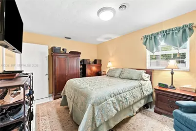 4470 NW 171st Ter, Miami Gardens, FL 33055 - Photo 16