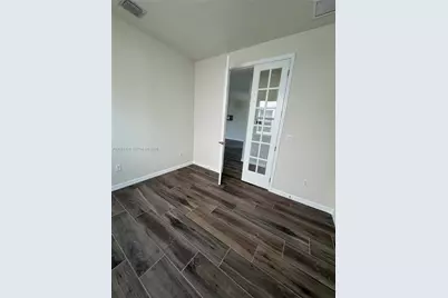 4729 Greenway Dr, Hollywood, FL 33021 - Photo 12