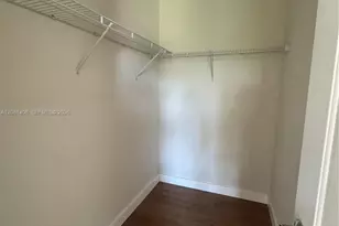 4729 Greenway Dr, Hollywood, FL 33021 - Photo 16