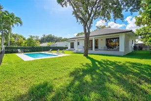 6853 S Waterway Dr, Miami, FL 33155 - Photo 38