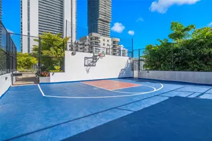 700 NE 24th St, Miami, FL 33137 - Photo 26
