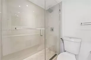 200 SE 15th Rd, Miami, FL 33129 - Photo 34