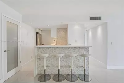 200 SE 15th Rd #9I, Miami, FL 33129 - Photo 16