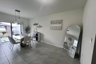 3328 W 114th Terrace, Hialeah, FL 33018 - Photo 10