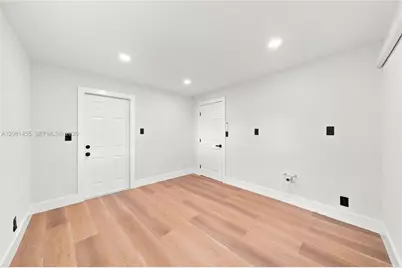 1838 NW 57th St, Miami, FL 33142 - Photo 28