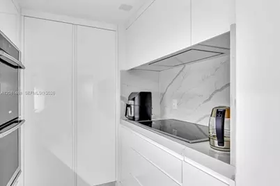 9801 Collins Ave #5U, Bal Harbour, FL 33154 - Photo 10