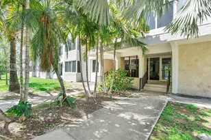 250 180th Dr, Sunny Isles Beach, FL 33160 - Photo 14