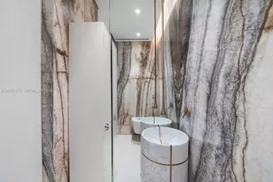 10203 Collins Ave, Bal Harbour, FL 33154 - Photo 30