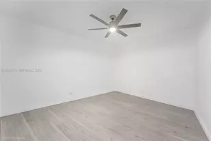 7441 Wayne Ave, Miami Beach, FL 33141 - Photo 6