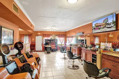 4404 Pembroke Rd, West Park, FL 33021 - Photo 8