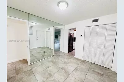 3490 Foxcroft Rd #B208, Miramar, FL 33025 - Photo 4