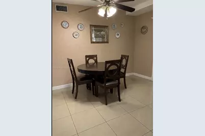 758 E 20th St, Hialeah, FL 33013 - Photo 4