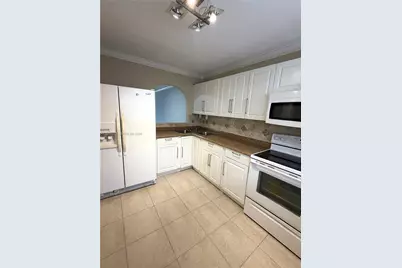 1751 NW 75th Ave #310, Plantation, FL 33313 - Photo 8