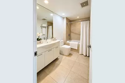 475 Brickell Ave #4910, Miami, FL 33131 - Photo 4