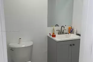 318 SW 4th Ave, Miami, FL 33130 - Photo 12