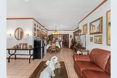 4850 NW 6th St, Miami, FL 33126 - Photo 6