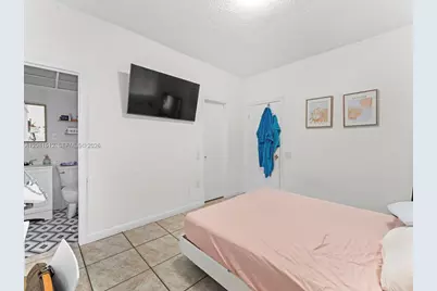 4850 NW 6th St, Miami, FL 33126 - Photo 20