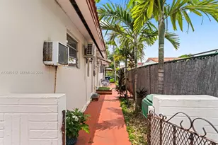 4850 NW 6th St, Miami, FL 33126 - Photo 18