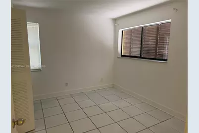 201 NW 43rd Pl #201, Deerfield Beach, FL 33064 - Photo 8