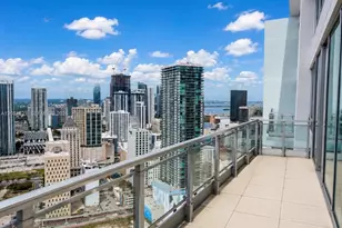 90 SW 3rd St, Miami, FL 33130 - Photo 1